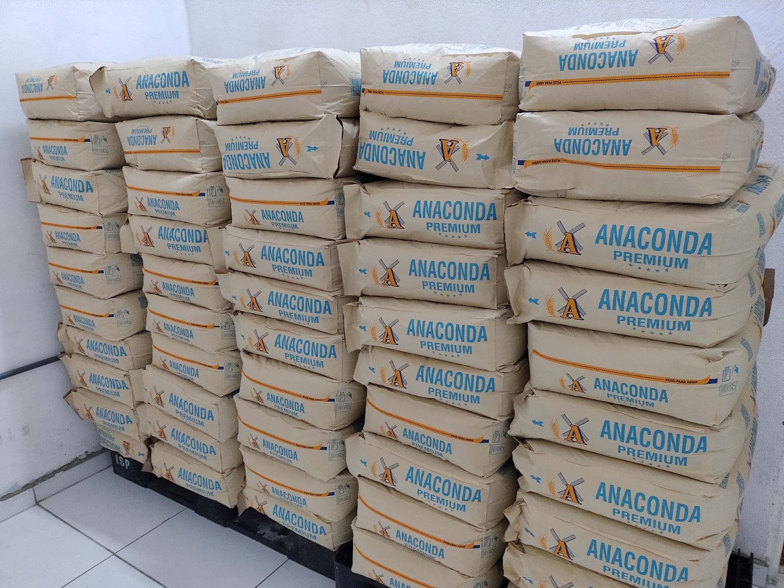 pasteis mais vendidos da akio salgados